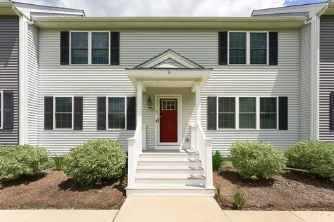 141 Oak St #5, Norton, MA 02766