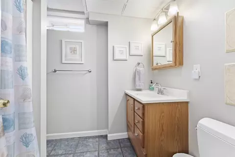 Bath - 11 Boundary Stone Rd, Sutton, MA 01590 photo 5 of 5