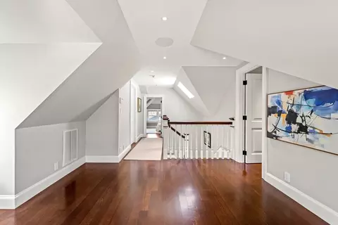 53 Crowninshield Rd, Brookline, MA 02445 photo 38