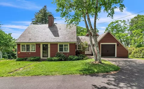 47 Pokeberry Rdg, Amherst, MA 01002