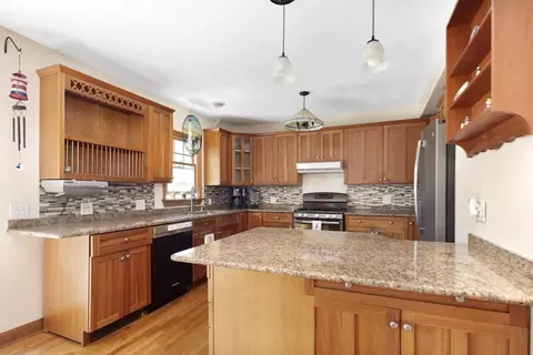 40 Ocean Ave, Hull, MA 02045 photo 6