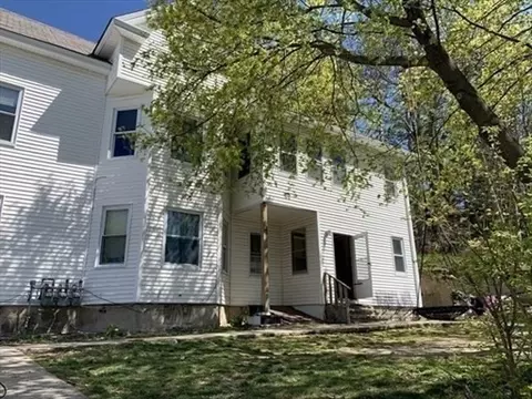 47 Longwood Ave, Fitchburg, MA 01420