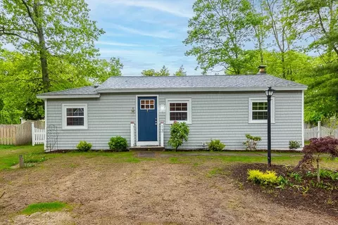 13 Wilson Rd, Marion, MA 02738