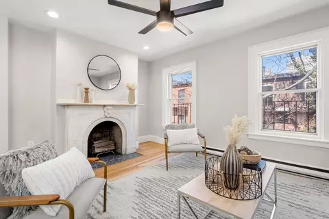 19 Gray St #2, Boston, MA 02116