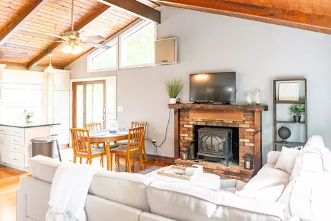 55 Hilltop Rd, Mashpee, MA 02649 photo 12