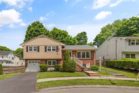 49 Lillian Rd, Malden, MA 02148