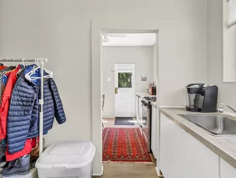 52 H St, Hull, MA 02045 photo 34