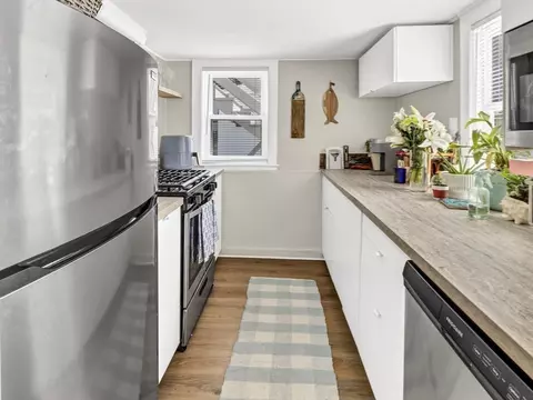 52 H St, Hull, MA 02045 photo 19
