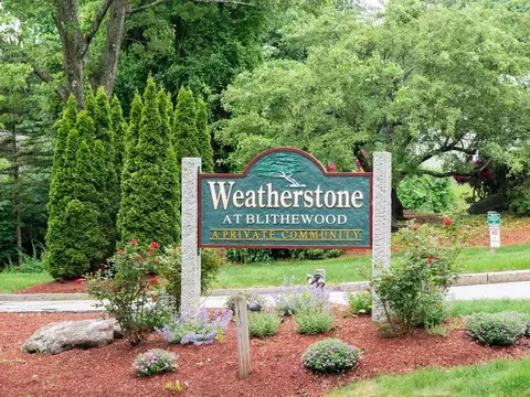 126 Weatherstone Dr #126, Worcester, MA 01604