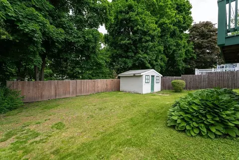 Exterior - 86 Epping St, Lowell, MA 01852 photo 5 of 8
