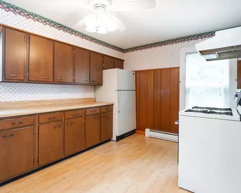 Kitchen - 86 Epping St, Lowell, MA 01852 photo 1 of 2