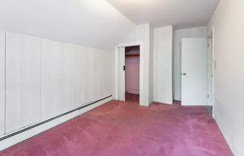 Bedroom - 86 Epping St, Lowell, MA 01852 photo 8 of 9