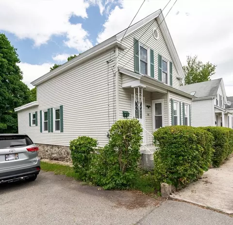 Exterior - 86 Epping St, Lowell, MA 01852 photo 7 of 8
