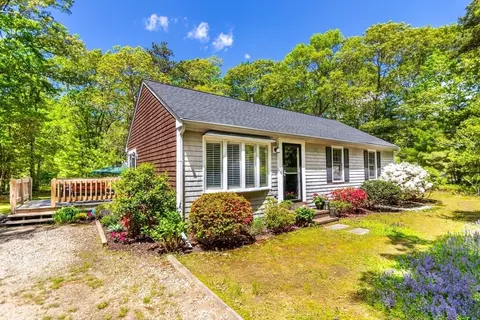 848 Cotuit Rd, Mashpee, MA 02649 photo 3