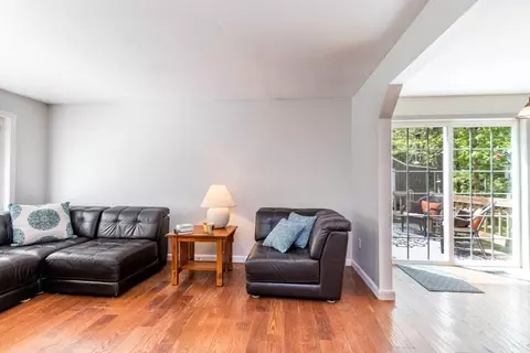 848 Cotuit Rd, Mashpee, MA 02649 photo 9