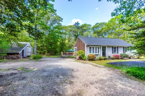 848 Cotuit Rd, Mashpee, MA 02649 photo 2
