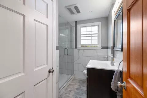 223 Forest St, Reading, MA 01867 photo 10