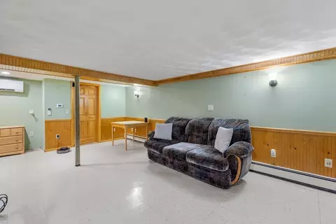 223 Forest St, Reading, MA 01867 photo 20