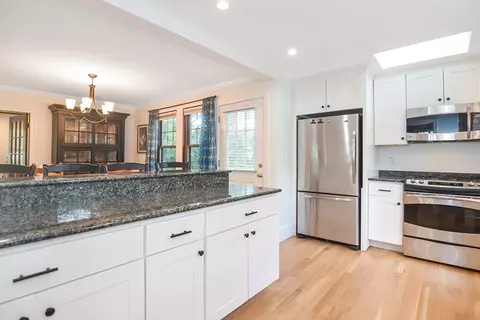 15 Evans Rd, Needham, MA 02492 photo 8