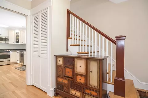 15 Evans Rd, Needham, MA 02492 photo 5