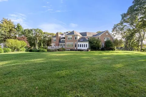 51 Pine St, Dover, MA 02030 photo 37