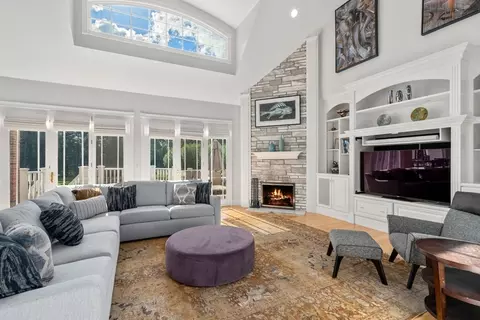 51 Pine St, Dover, MA 02030 photo 8