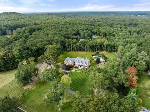 51 Pine St, Dover, MA 02030 photo 34