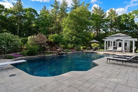 51 Pine St, Dover, MA 02030 photo 32