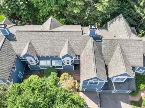 15 Kings Way #30, Waltham, MA 02451