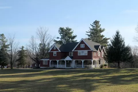 885 Washington Mt Rd, Washington, MA 01223