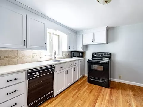 145 Wheeler Ave, Springfield, MA 01118 photo 13