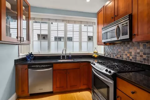 93 E Central St #7, Natick, MA 01760 photo 11