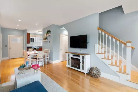 93 E Central St #7, Natick, MA 01760 photo 9