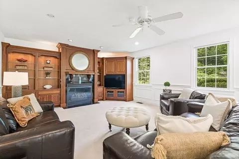 38 Winslow Rd, Reading, MA 01867 photo 18
