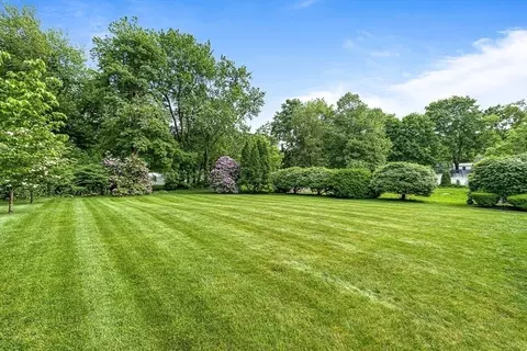 38 Winslow Rd, Reading, MA 01867 photo 37