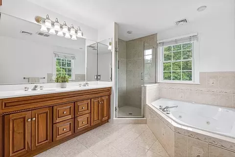 38 Winslow Rd, Reading, MA 01867 photo 24
