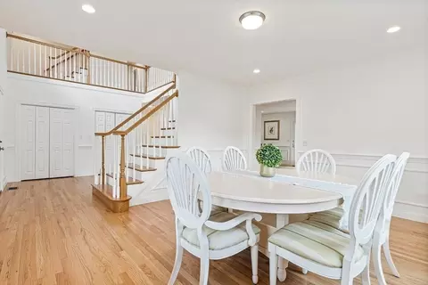 38 Winslow Rd, Reading, MA 01867 photo 8