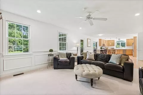 38 Winslow Rd, Reading, MA 01867 photo 20
