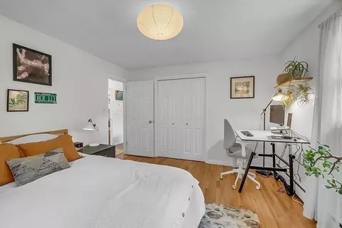 Bedroom - 33 Wendover Rd, Worcester, MA 01606 photo 4 of 5