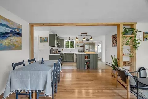Dining - 33 Wendover Rd, Worcester, MA 01606 photo 2 of 2