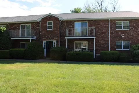 14 Kingswood Dr #C-1, Abington, MA 02351