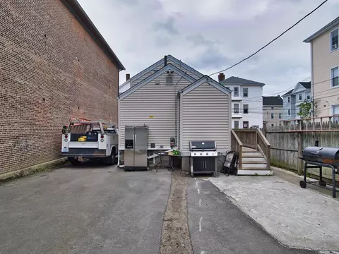 Exterior - 39 Tremont St, Fall River, MA 02720 photo 3 of 4
