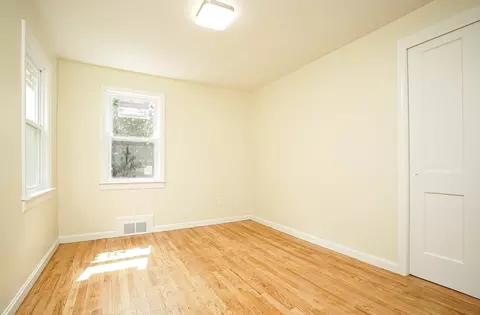 Bedroom - 156 Shawmut St, Springfield, MA 01108 photo 1 of 3