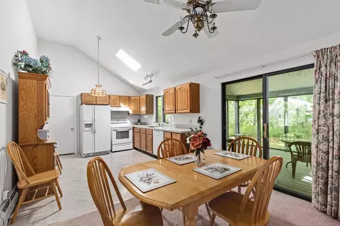 109 Prudence Ln, Barnstable, MA 02635 photo 6