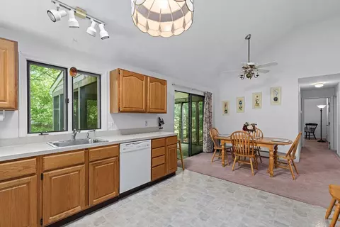 109 Prudence Ln, Barnstable, MA 02635 photo 9