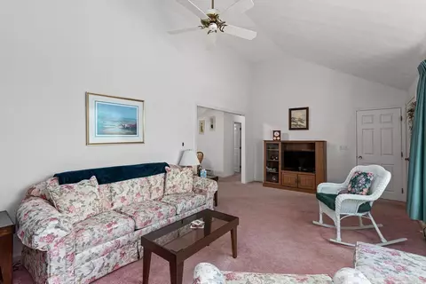 109 Prudence Ln, Barnstable, MA 02635 photo 4