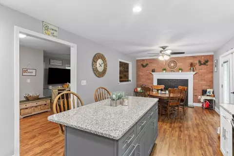 706 Conant Rd, Athol, MA 01331 photo 4