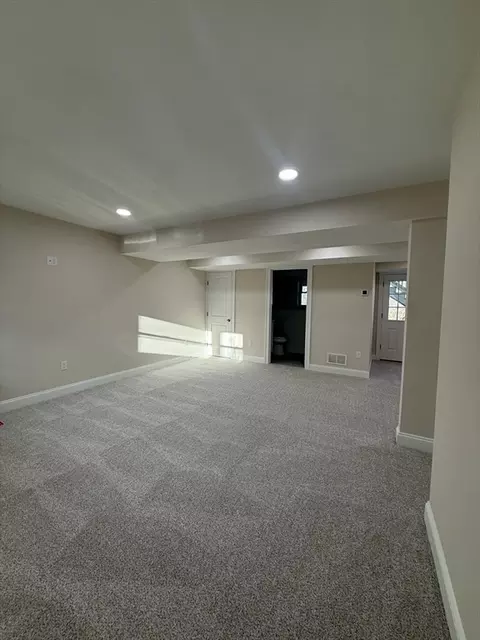 8 Clyde St, Blackstone, MA 01504 photo 21
