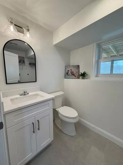 8 Clyde St, Blackstone, MA 01504 photo 22
