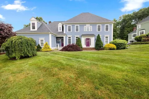 18 Robin Dr, Grafton, MA 01536